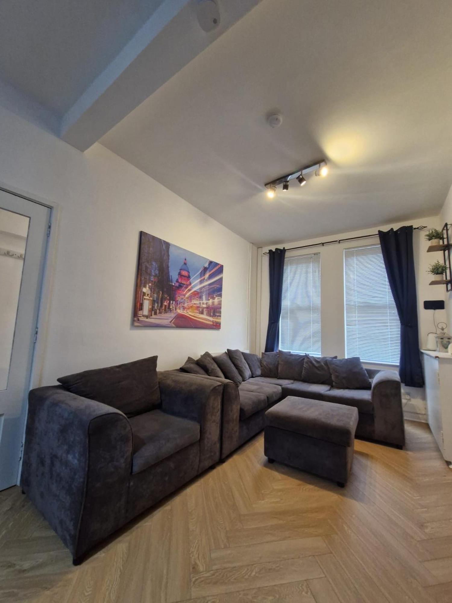 Вілла 4Br House Popular Ravenhill Road Белфаст Екстер'єр фото