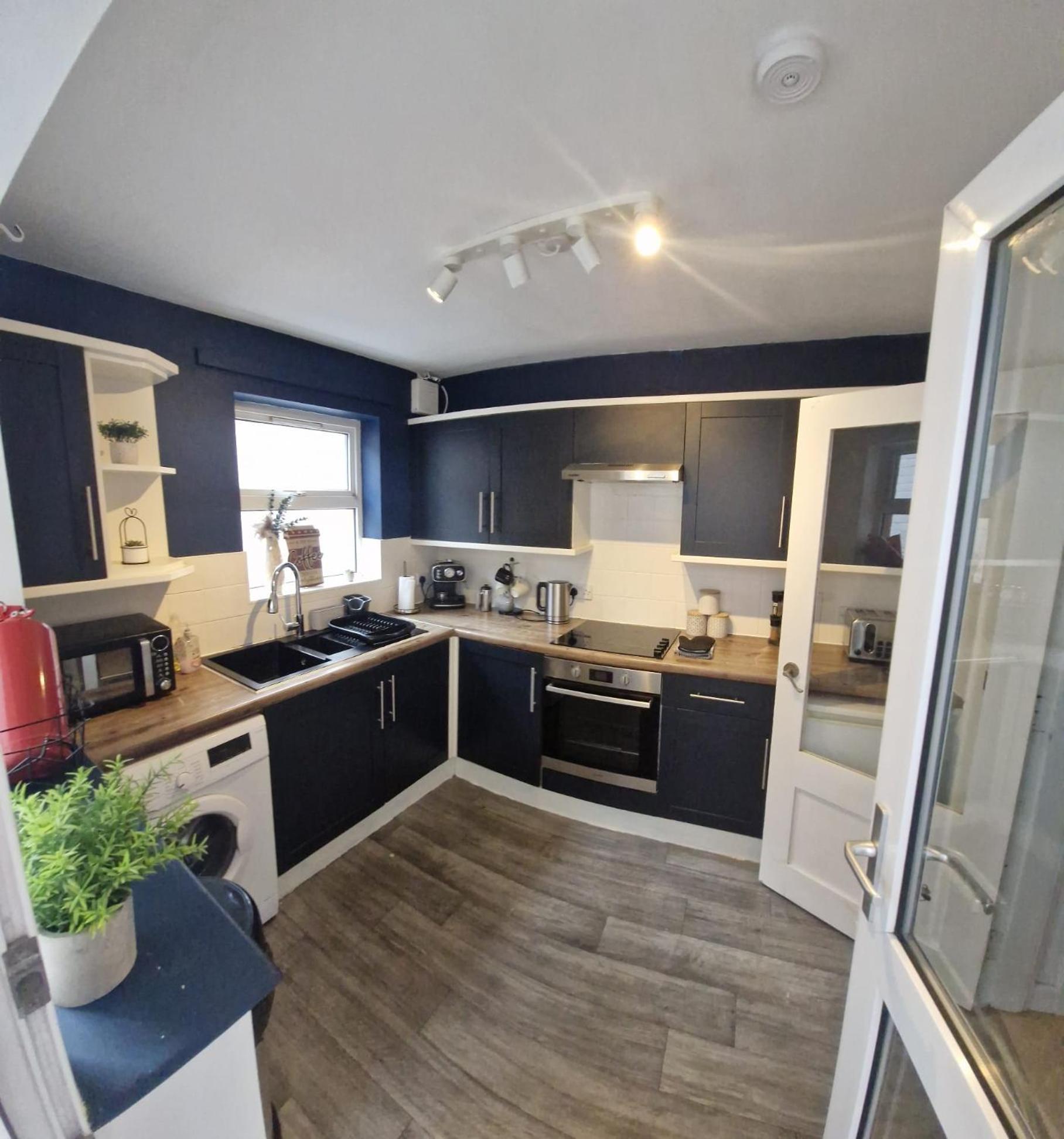 Вілла 4Br House Popular Ravenhill Road Белфаст Екстер'єр фото
